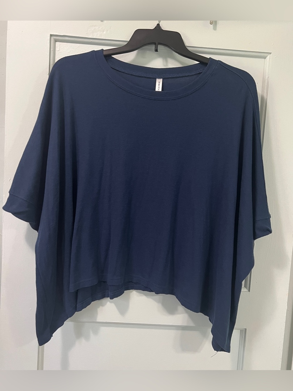 Cropped Short-Sleeve Boxy Crew Neck Top